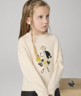 Camisola bordada menina